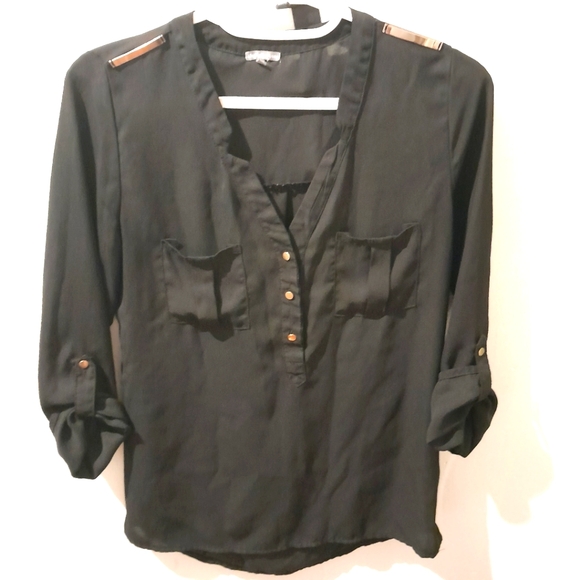 Charlotte Russe Tops - Charlotte rose Top EC